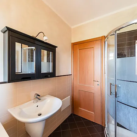Daire Baglio Degli Ulivi By Whale Homes Sirmione