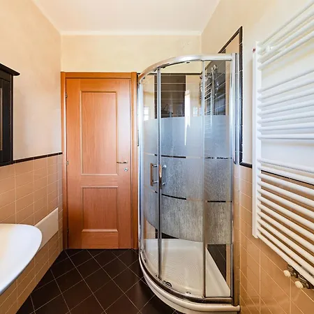 Baglio Degli Ulivi By Whale Homes Daire Sirmione
