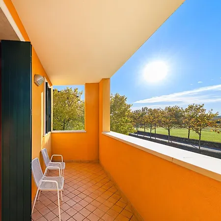 Baglio Degli Ulivi By Whale Homes Daire Sirmione